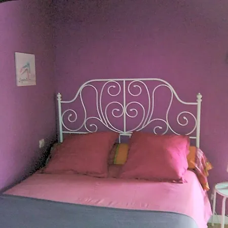 Bed & Breakfast La Rosaliere 3*